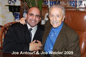 Joe_antouri_joe_weider.jpg